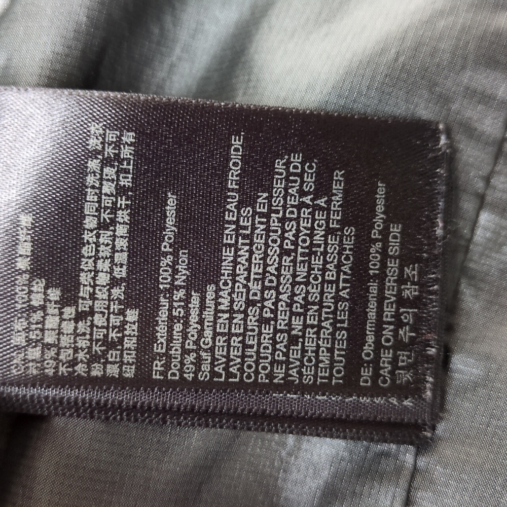 Marmot Hooded Raincoat - Picture 12 of 12